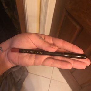 Pat McGrath lipliner in bare rose